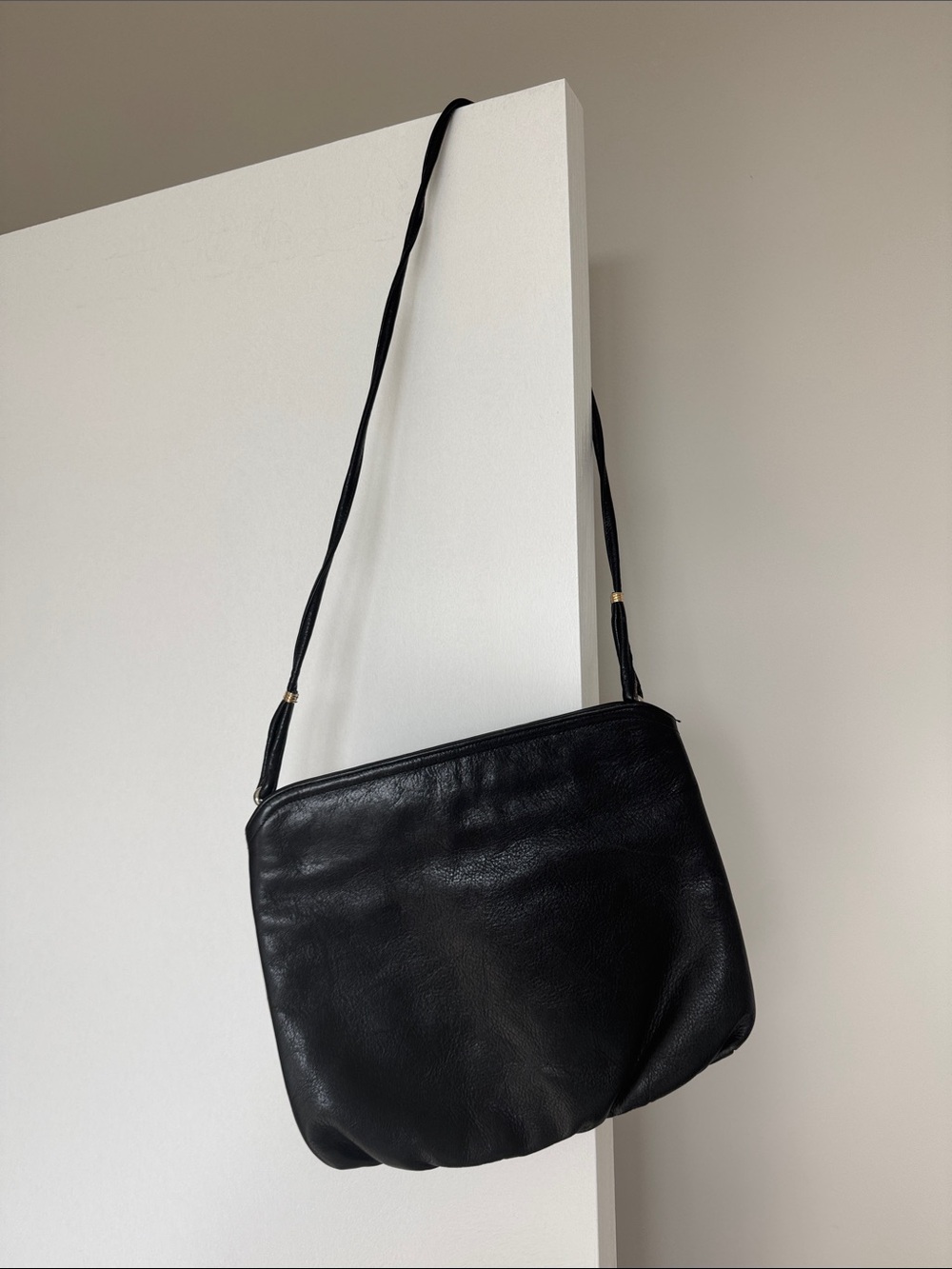 VTG Crown Lewis Black Leather Mid Century Shoulder Bag